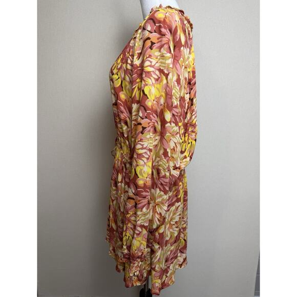 Torrid Plus SZ 4 Blouse Top Floral Ruffled V-Neck Long Sleeves Drawstring Waist - Picture 8 of 15